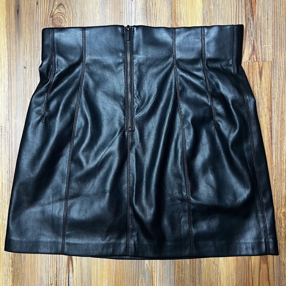 Zara Faux Leather High Waist Black Mini Skirt Moto Whimsygoth Edgy Goth Size M - Picture 5 of 8